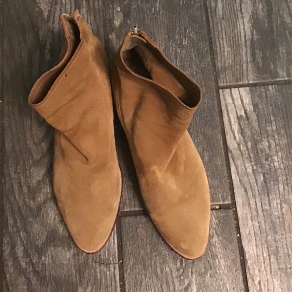 Mabaleen Booties - Picture 2 of 7